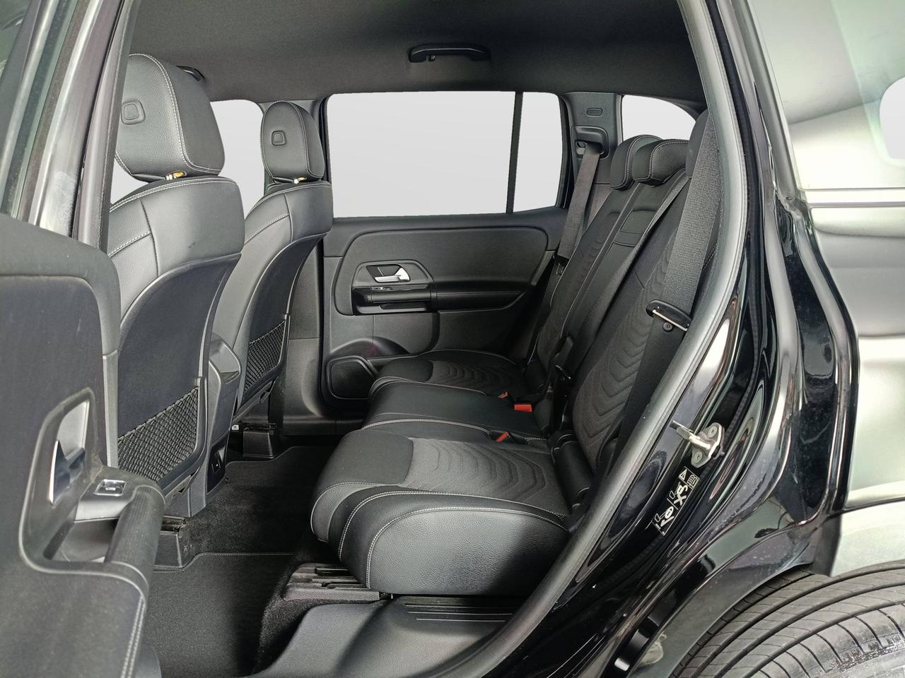 Mercedes-Benz GLB - X247 2019 - GLB 180 d Sport auto