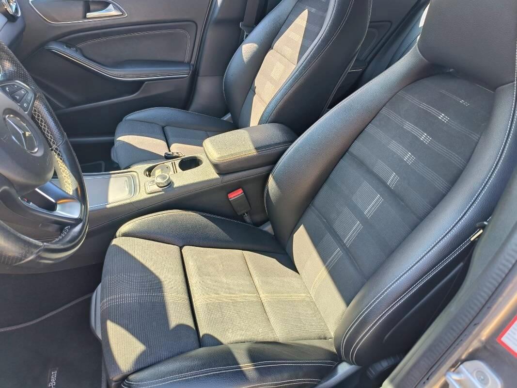 Mercedes Classe GLA 200 d Sport 4matic auto