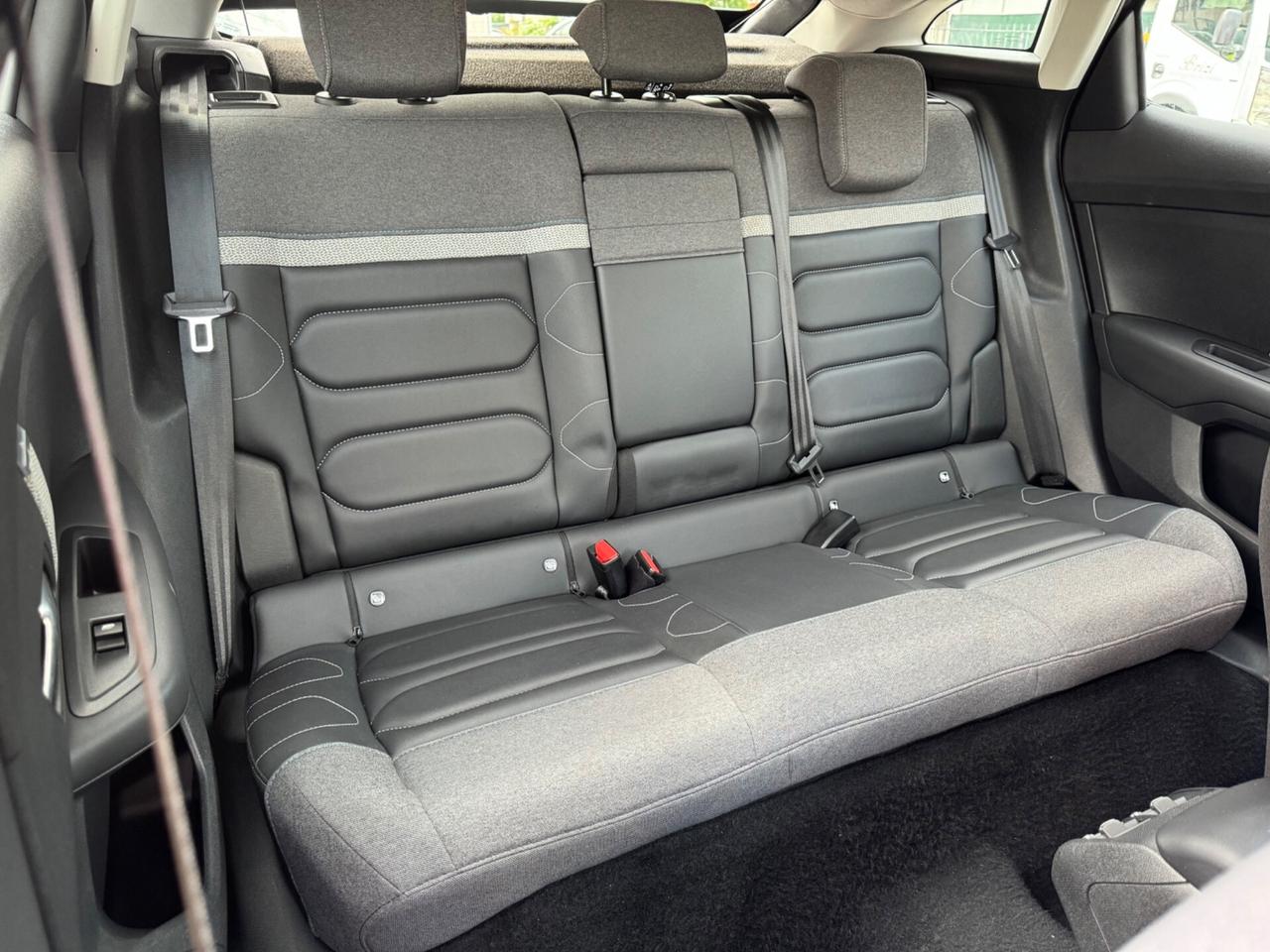 Citroen C4 BlueHDi 130 S&S EAT8 Shine