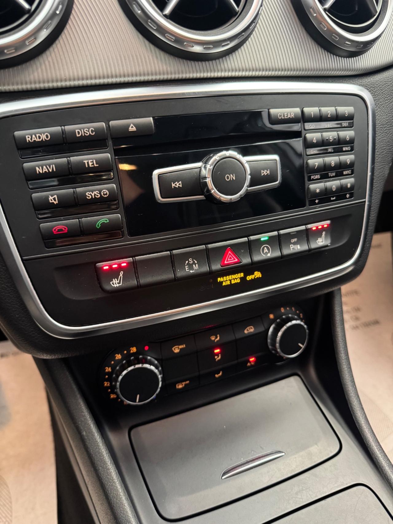 Mercedes-benz GLA 200 d Sport Finanziabile