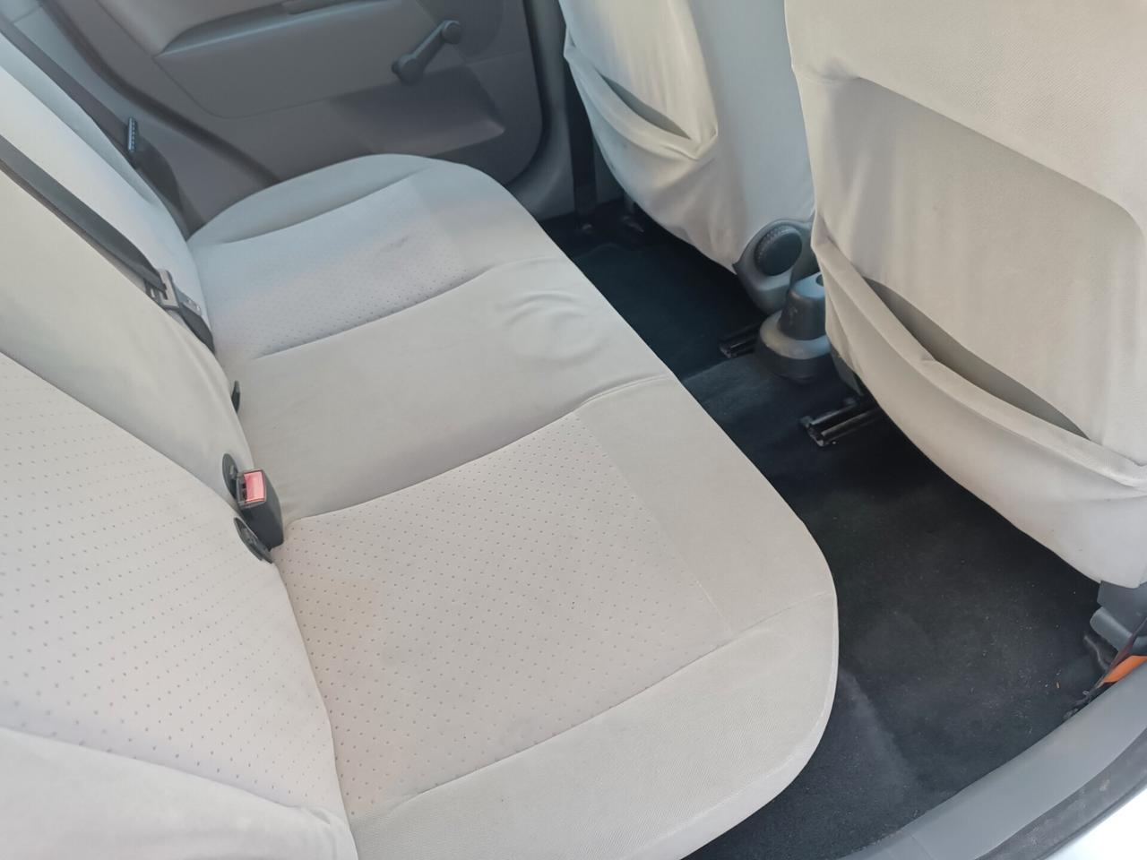 Ford Fiesta 1.4 benzina