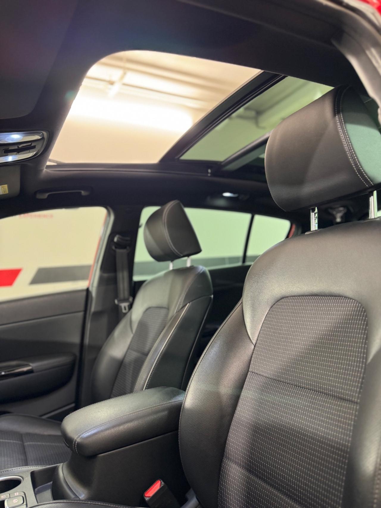 Kia Sportage 2.0 CRDI 185 CV AT8 AWD Mild Hybrid 48V GT Line TETTO PANORAMICO