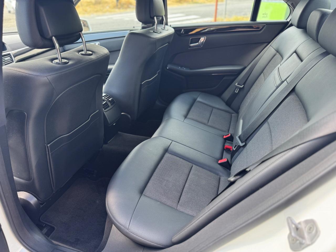Mercedes-benz E 250 CDI BlueEFFICIENCY 4M. Executive