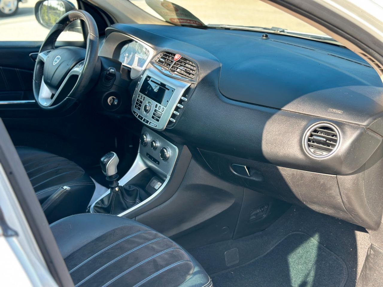 Lancia Delta 1.4 T-Jet 150 CV Platino