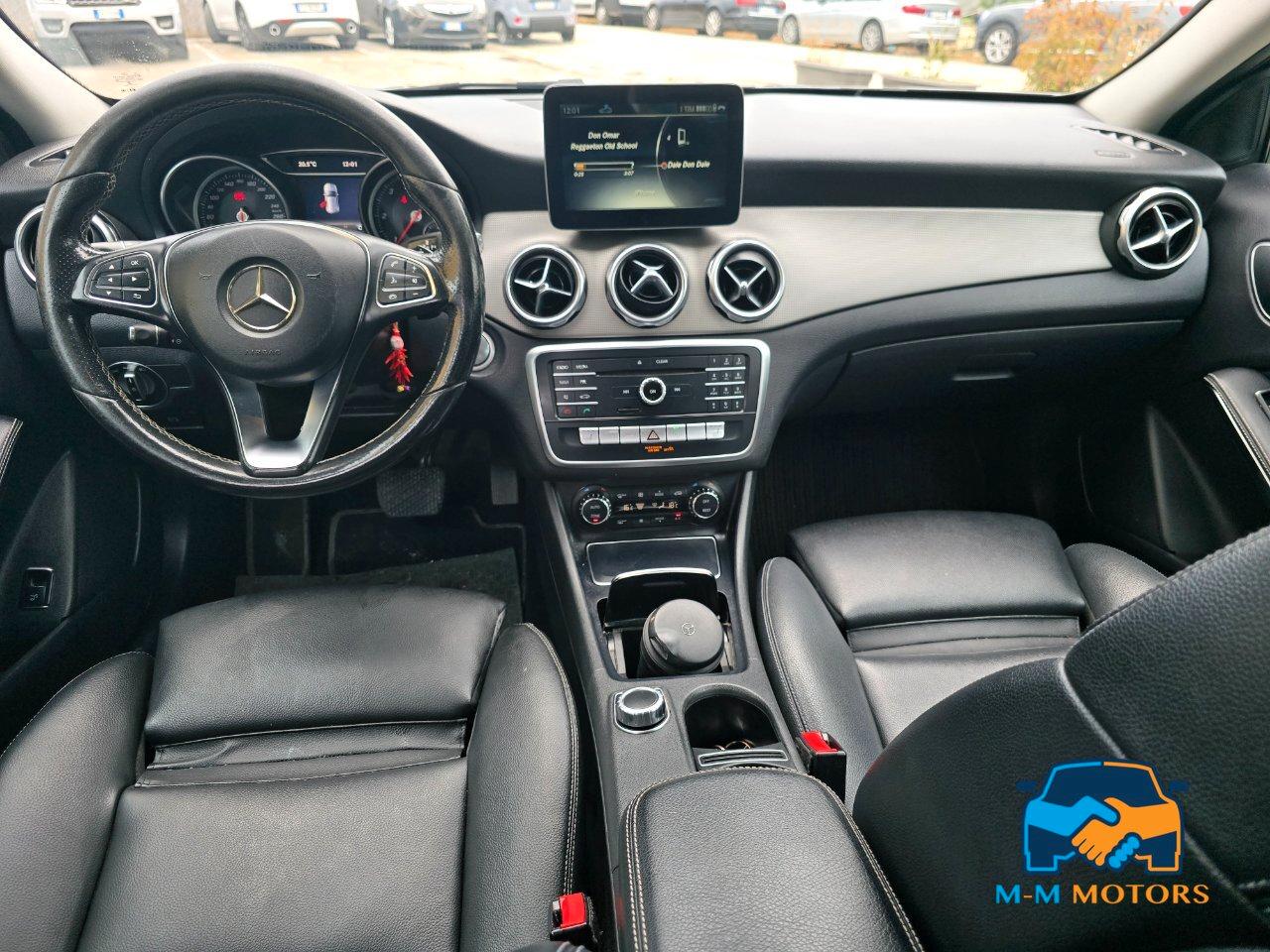 Mercedes GLA 180 d Sport auto