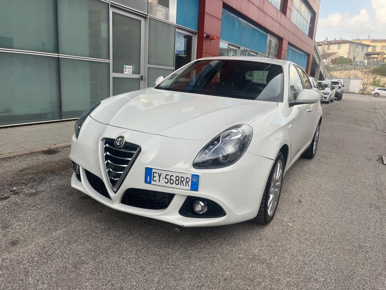Alfa Romeo Giulietta 1.6 JTDm-2 105 CV Distinctive