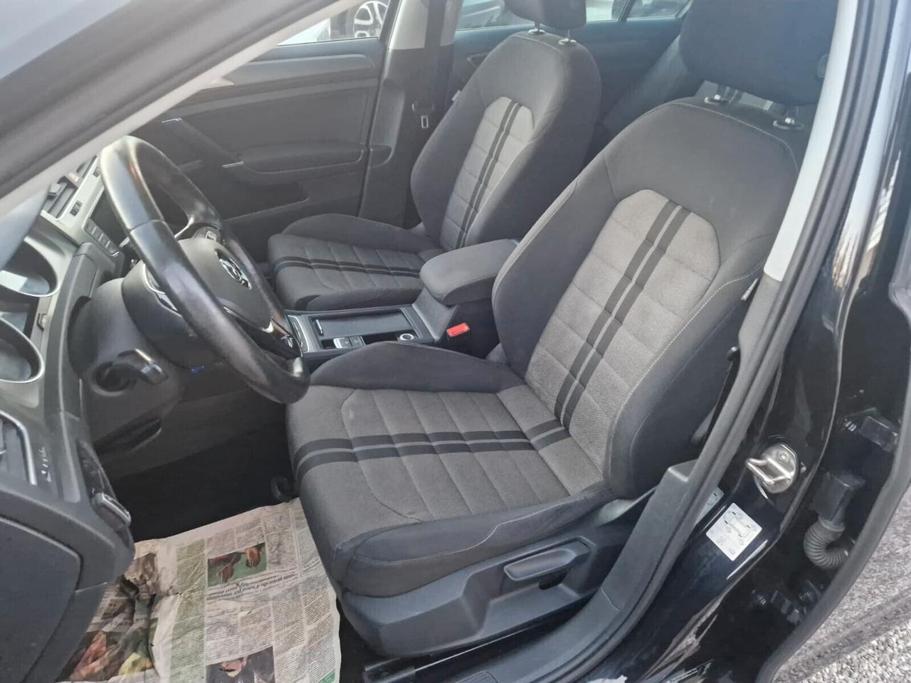 Volkswagen Golf 1.6 TDI 5p. Highline BlueMotion Technology