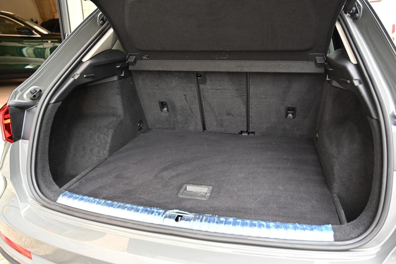 Audi Q3 35 TDI S tronic line edition