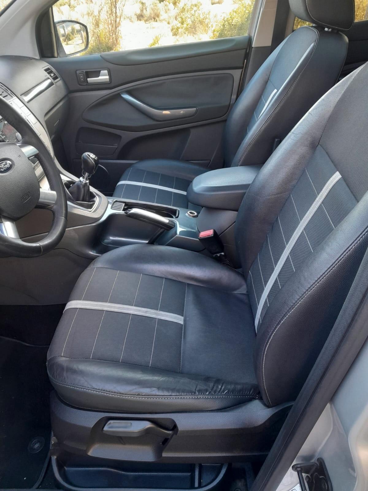 Ford Kuga 2.0 TDCi 136 CV 2WD Titanium