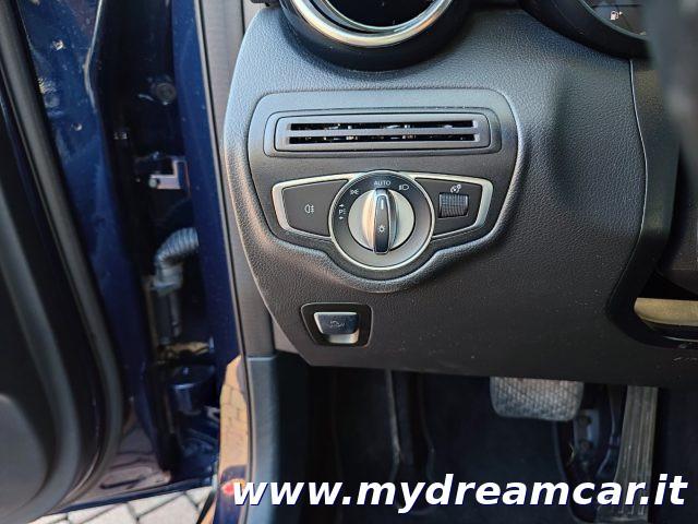 MERCEDES-BENZ GLC 300 d 4Matic Sport