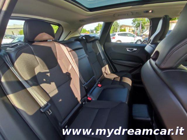 VOLVO XC60 T6 Recharge Plug-in Hybrid AWD Inscription