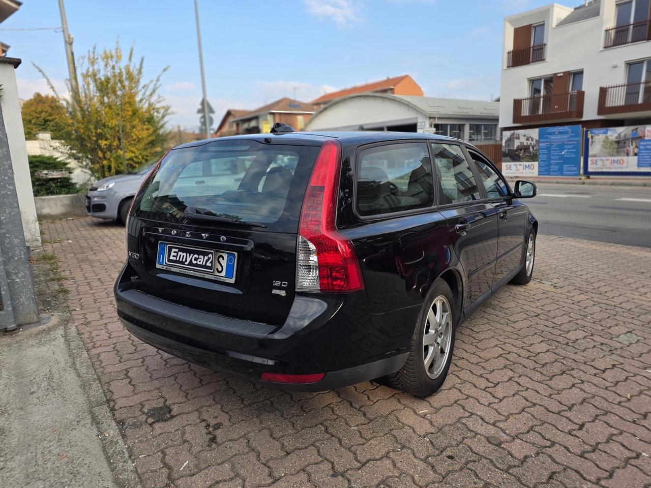 Volvo V50 D2 R-design