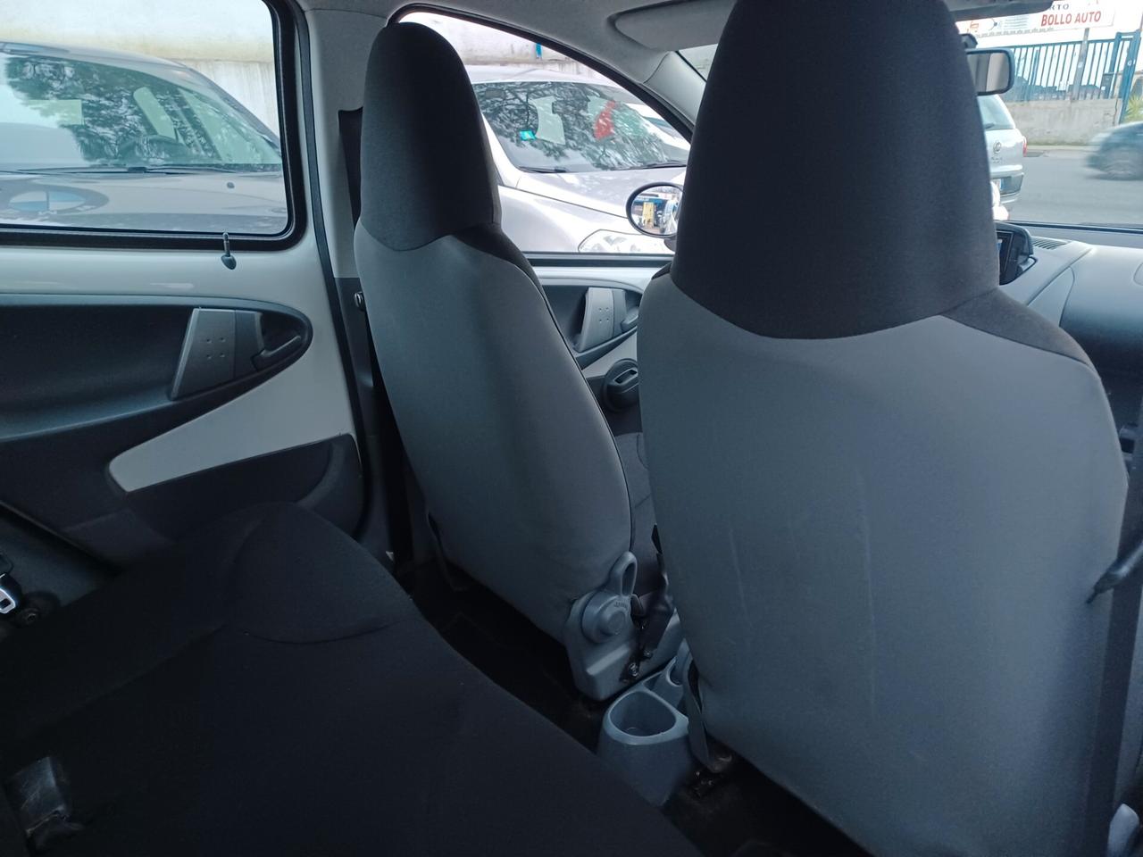 Toyota Aygo 1.0 5 porte Connect UNICO PROPRIETARIO