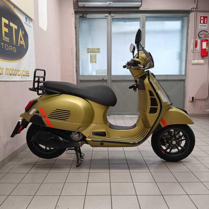 Vespa GTS 300 Super Sport - 2024