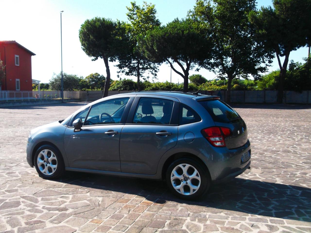 Citroen C3 A Metano Neopatentati 2012
