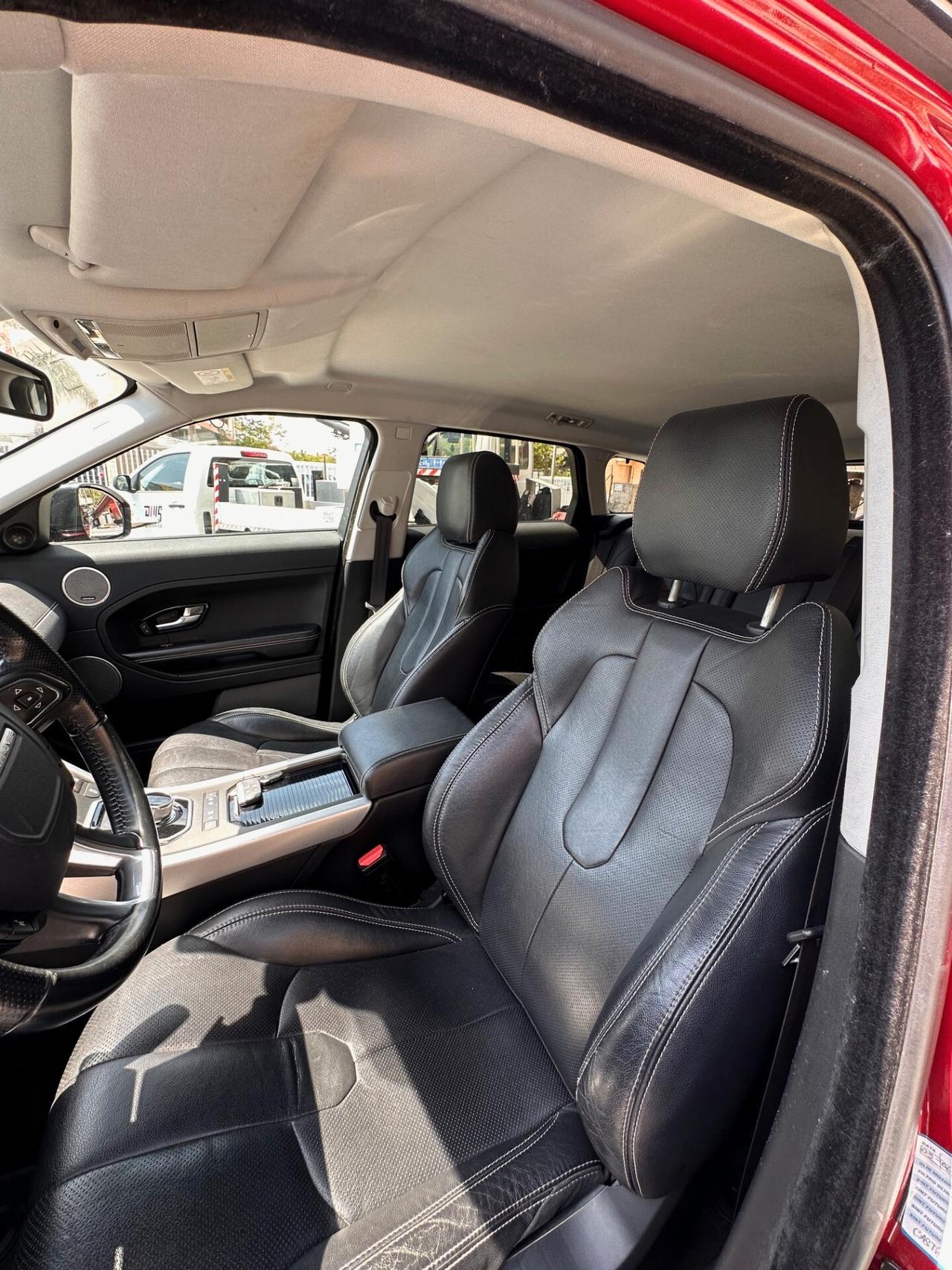 Land Rover Range Evoque 2.2 TD4 5p. Dynamic