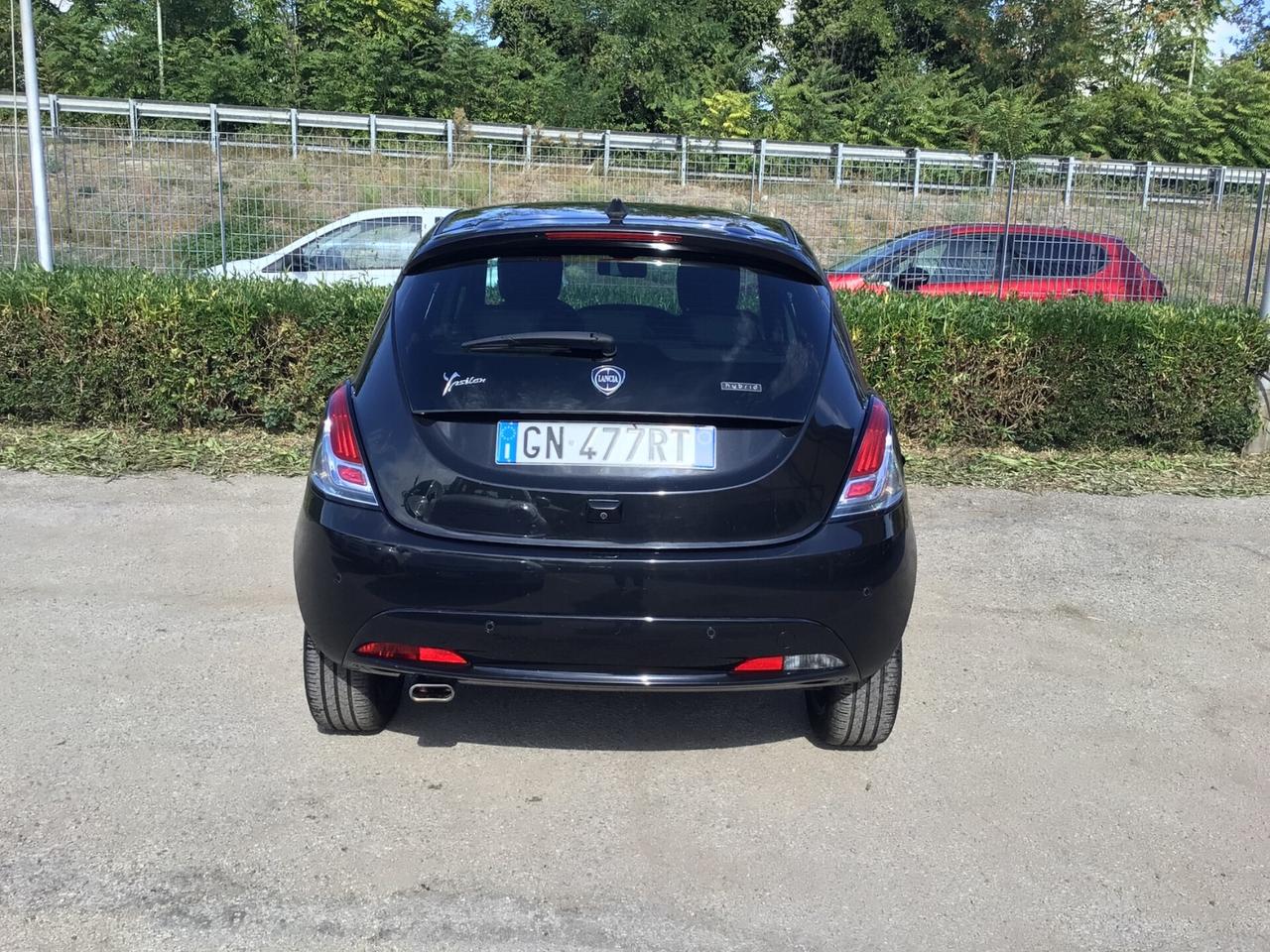 Lancia Ypsilon 1.0 70cv Hybrid Platino PREZZO VERO