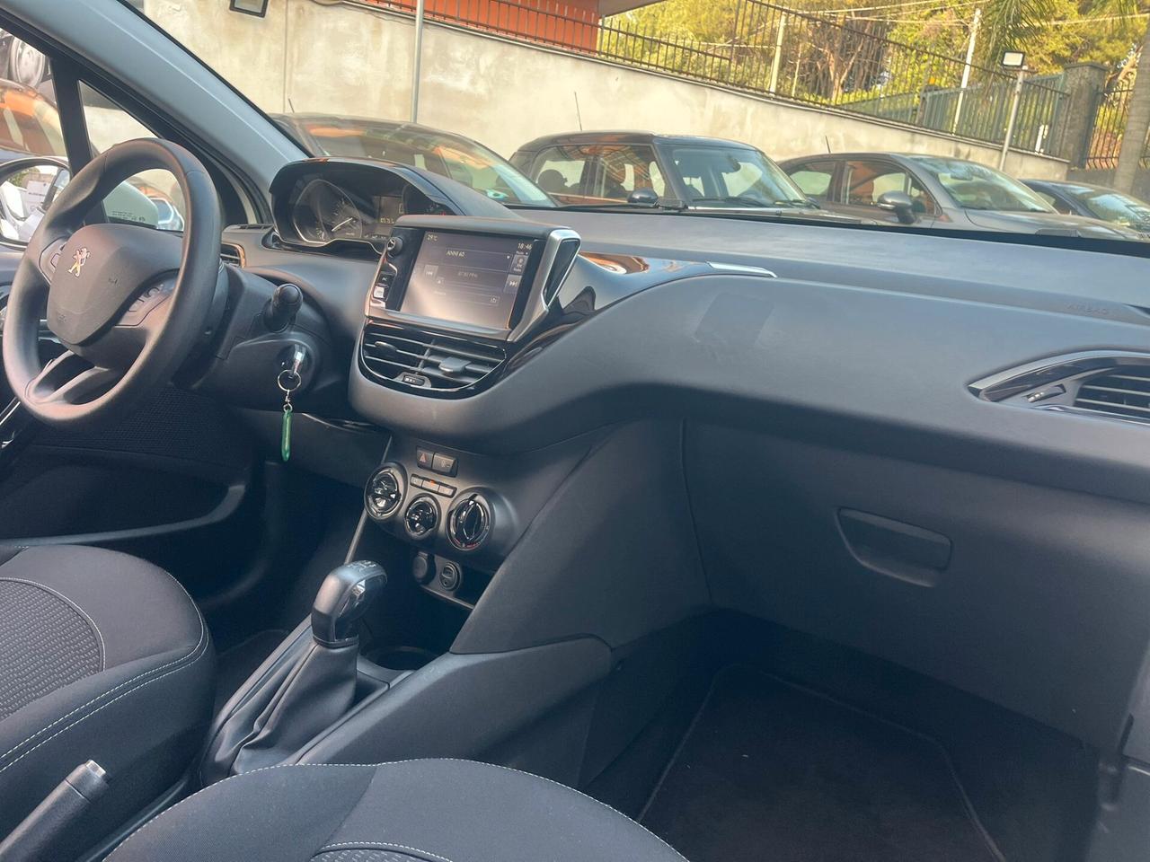 Peugeot 208 BlueHDi 75 5 porte Active