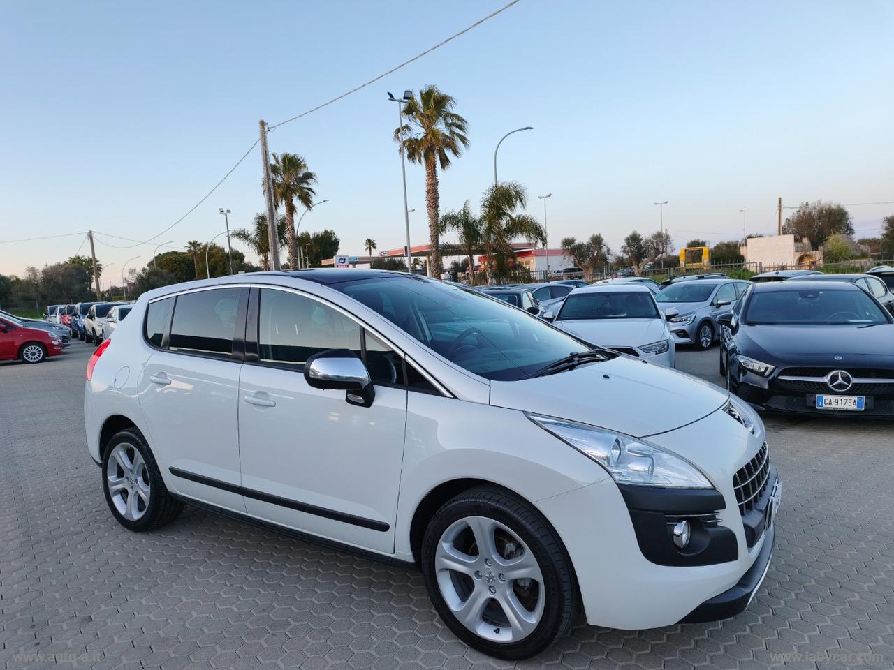 PEUGEOT 3008 1.6 HDi 115 CV Allure