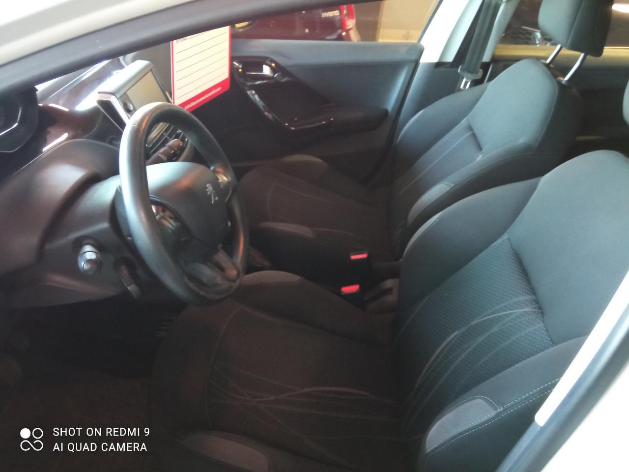 Peugeot 208 1.4 HDi 68 CV 5 porte Allure NEOPATENTATI