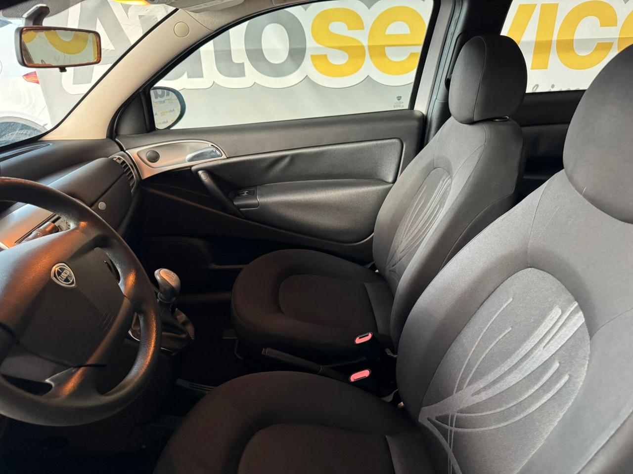 Lancia Ypsilon 1.2benzina