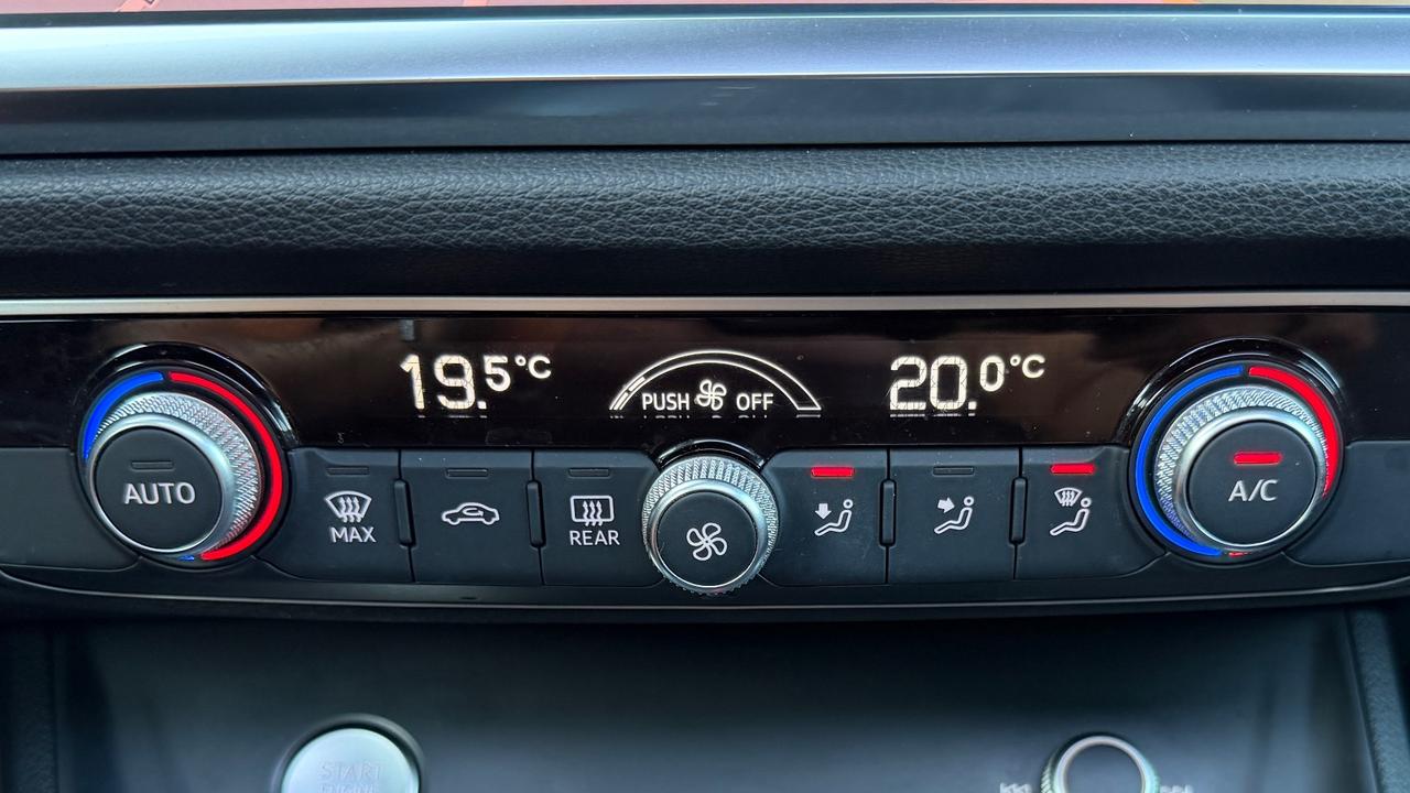 AUDI Q3 QUATTRO 40 2.0 S-LINE S-TRONIC AT7 TFSI 190 CV - VIRTUAL COCKPIT, TETTO, PACCHETTO LUCI
