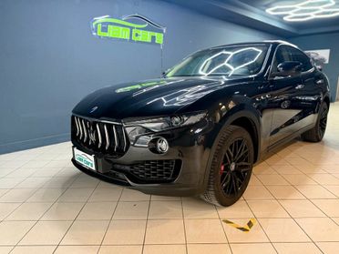 Maserati Levante 3.0 V6 275cv auto