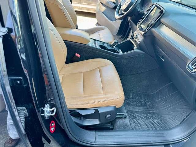 Volvo XC40 D4 AWD Geartronic Momentum