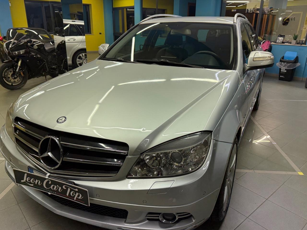 Mercedes-benz C 220 CDI S.W. Avantgarde cambio automatico full