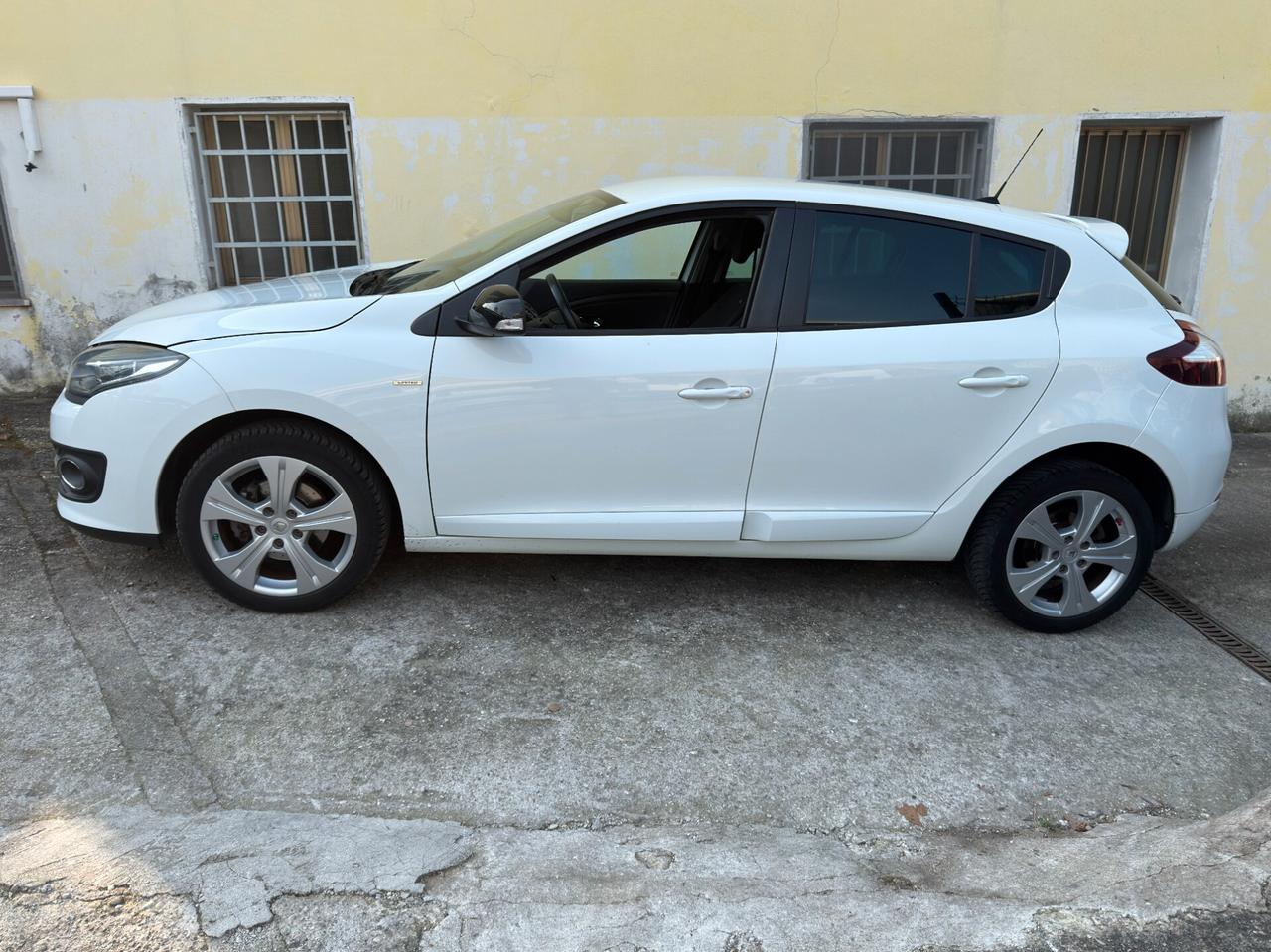Renault Megane Come Nuova Gancio Traino