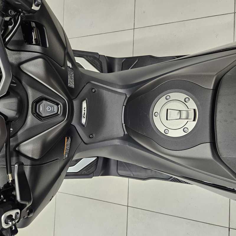 Yamaha T-Max 560 - 2024