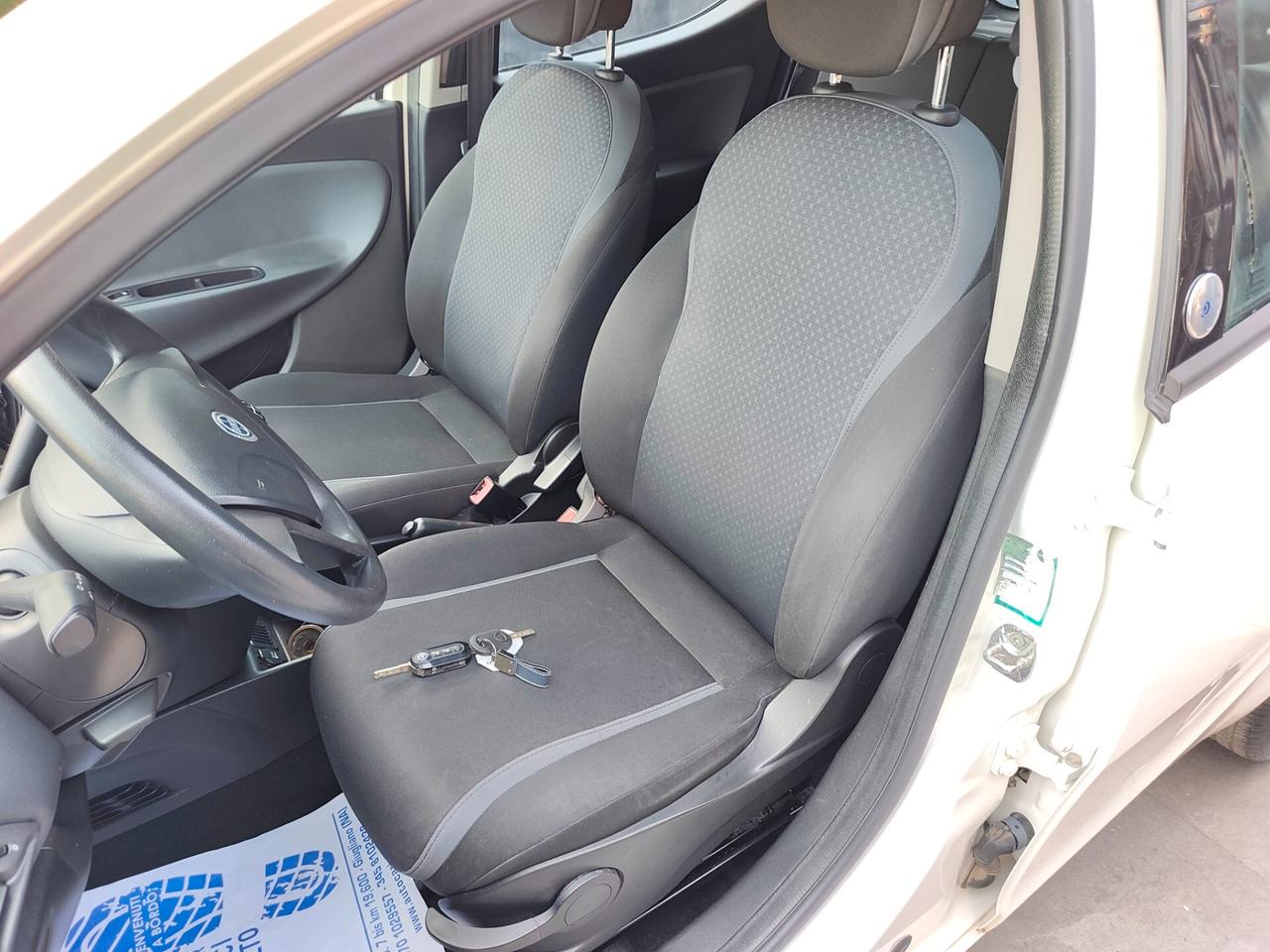 Lancia Ypsilon 1.2 BENZINA E GPL DI SERIE Ecochic