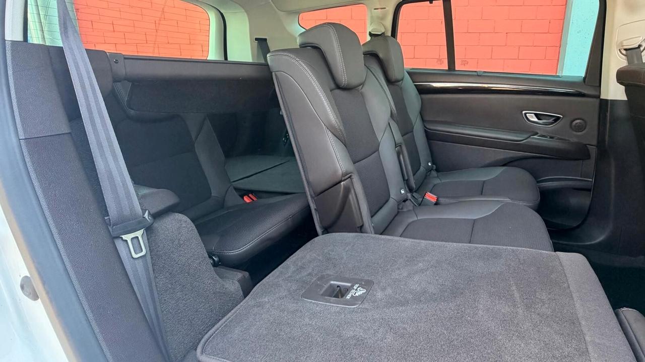 Renault Espace dCi 160CV EDC Energy Initiale Paris 4Control