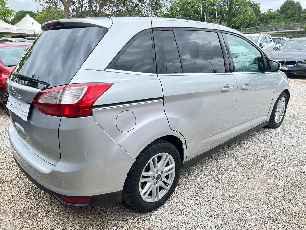 Ford C-Max 1.6 TDCI 7 POSTI TITANIUM NAVI