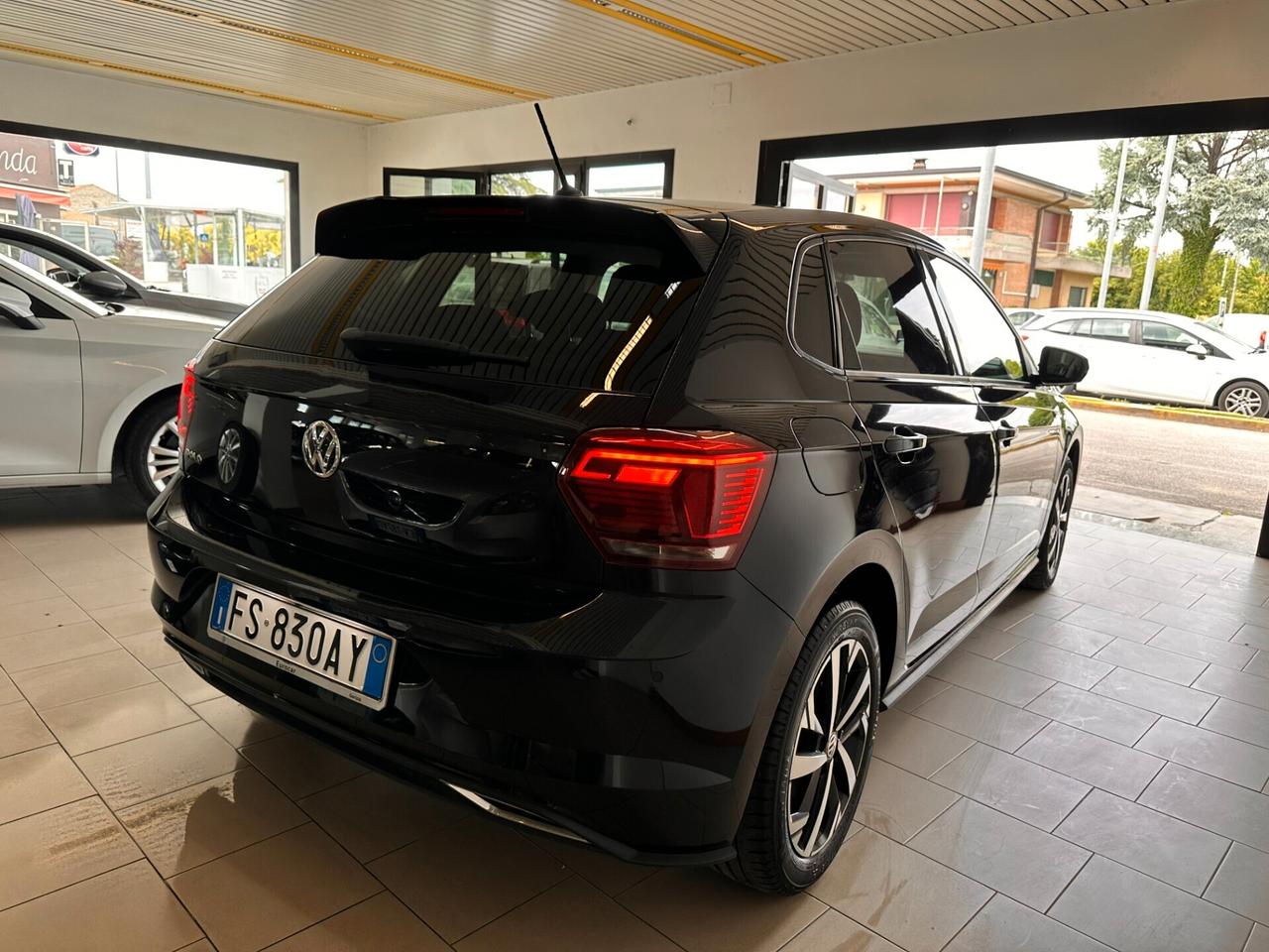Volkswagen Polo 1.0 TSI 5p. R-LINE BlueMotion Technology