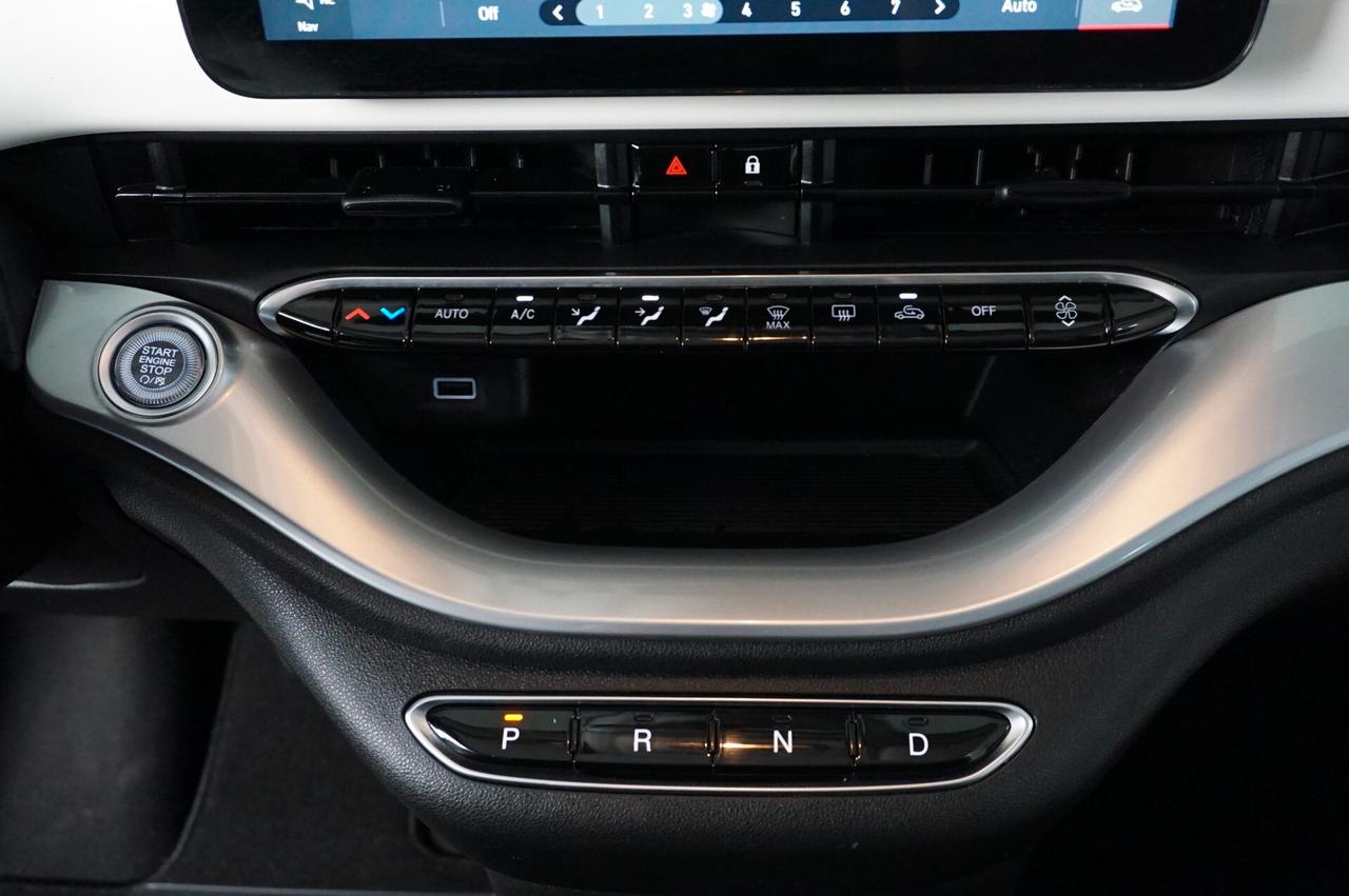 Fiat 500e Berlina 42 kWh La Prima