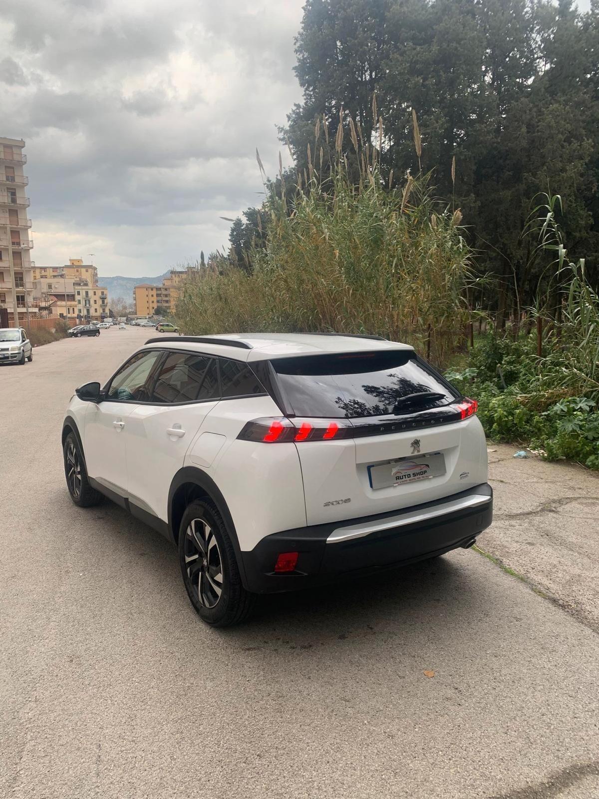 Peugeot 2008 BlueHDi 130 S&S EAT8 Allure