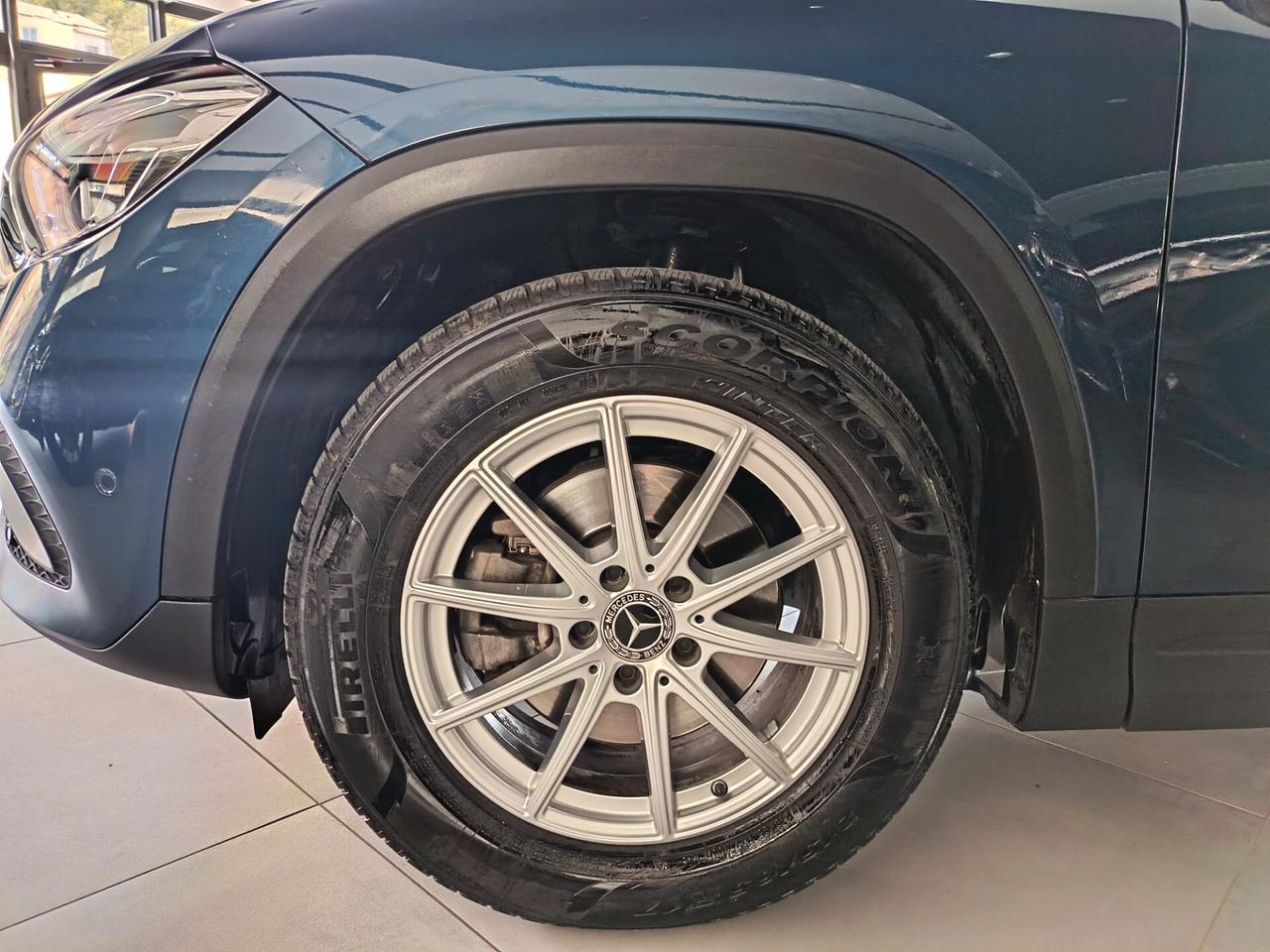 Mercedes-benz GLA 200 d Automatic Business