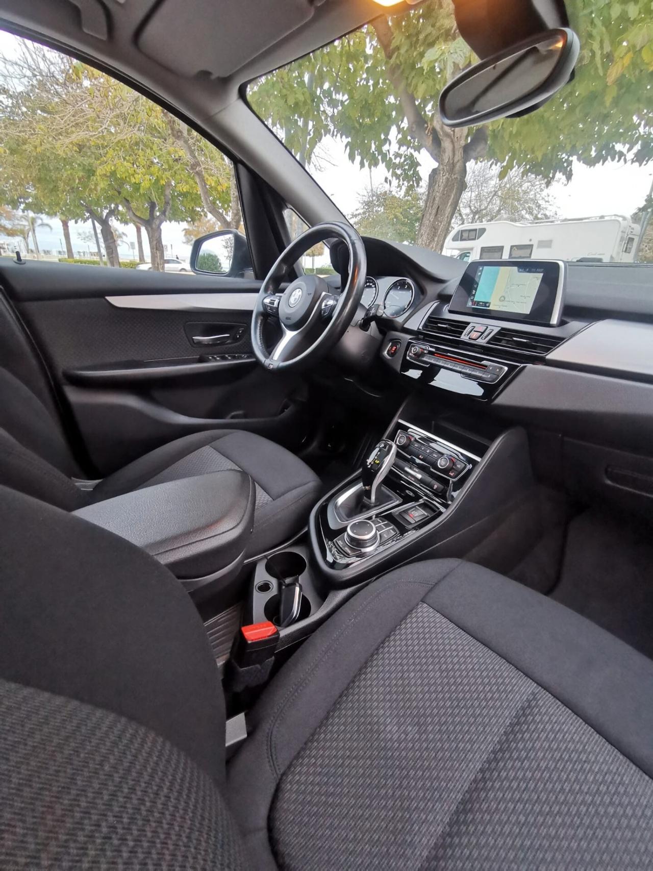 Bmw 216 Active Tourer Luxury autom. 12/2019