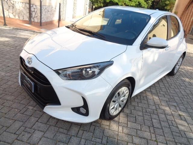 Toyota Yaris 1.0 72 CV 5 porte Active NESSUN VINCOLO DI FINANZIAMENTO