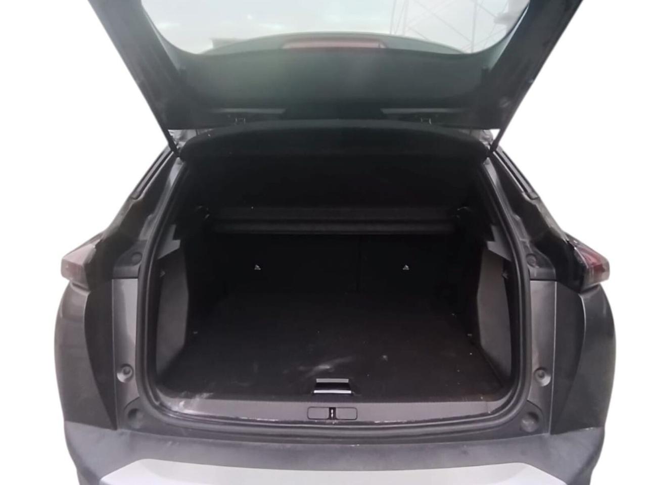 Peugeot 2008 PureTech 130 S&S EAT8 Active Pack