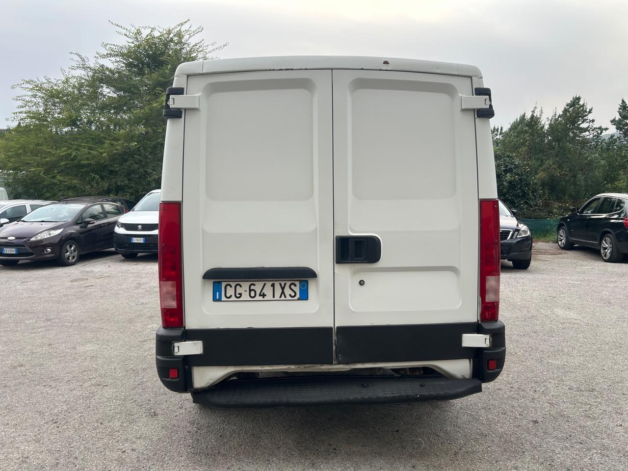 Iveco Daily 29L10V 2.3 Hpi TDI PC-TN Furgone L