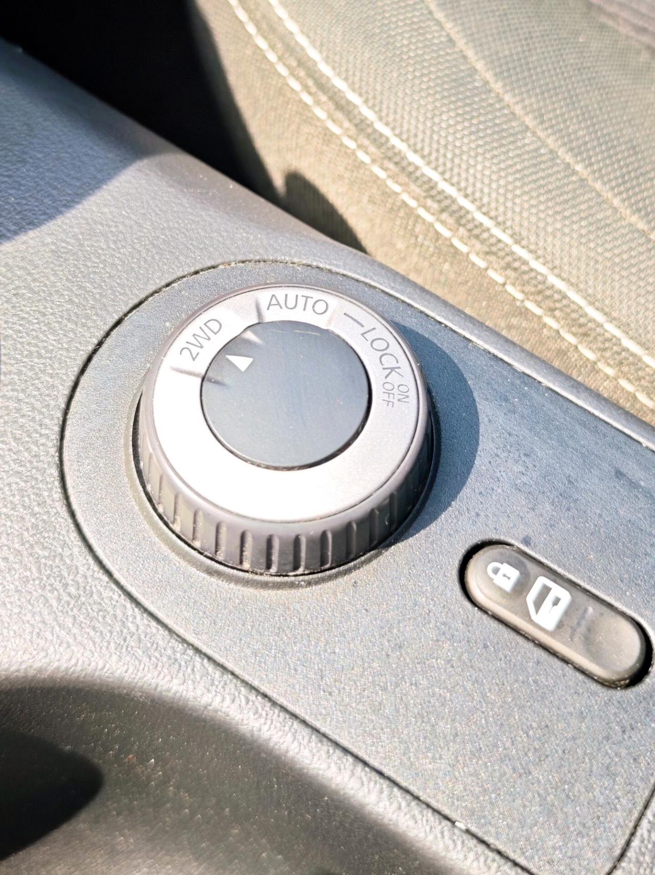 Nissan Qashqai 2.0 4x4 dCi DPF 4WD aut. Tekna Full Optional