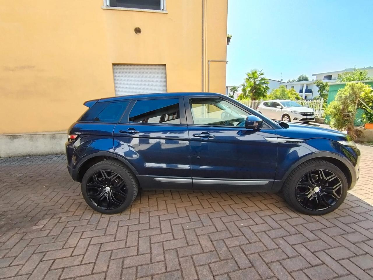 Land Rover Range Rover Evoque Range Rover Evoque 2.2 TD4 5p. Prestige