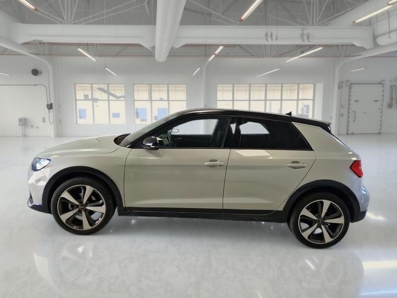 AUDI A1 30 TFSI S TRONIC ALLSTREET IDENTITY CONTRAST 5 PORTE BERLINA