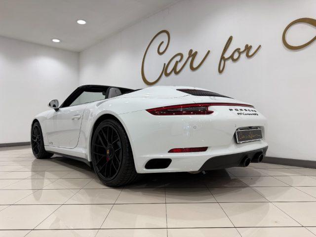 PORSCHE 911 3.0 Carrera 4 GTS Cabriolet
