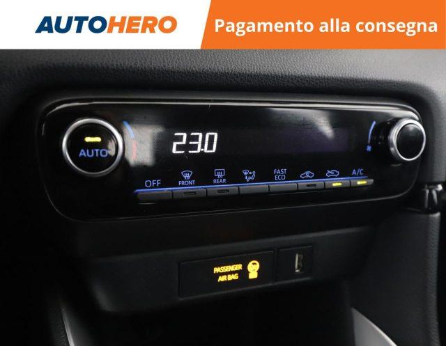 TOYOTA Yaris 1.5 Hybrid 5 porte Business