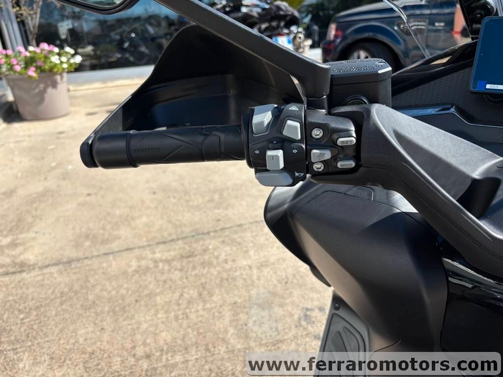 Zontes ZT 368 E Nuovo pronto consegna 2025 Vieni qui a scoprirla