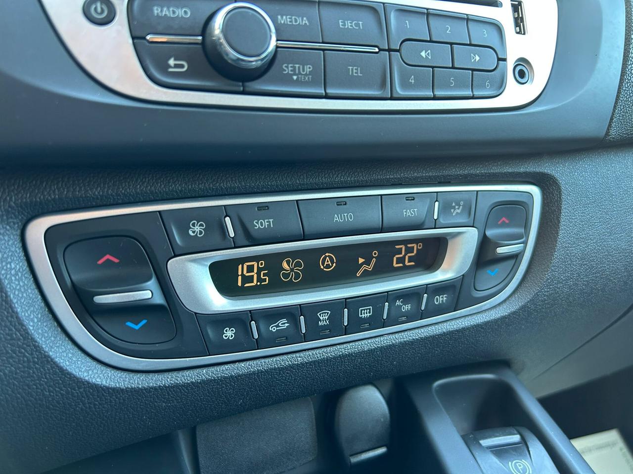 Renault Scenic XMOD 1.5 DCI 110Cv NAVI- 2013