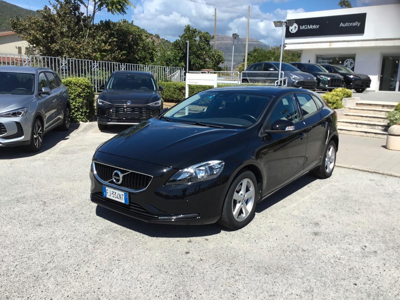 Volvo V40 D2 Business